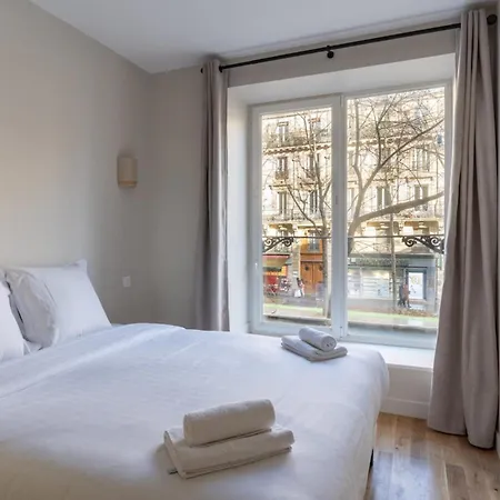 Apartman Modern Open-air Near Montmartre *