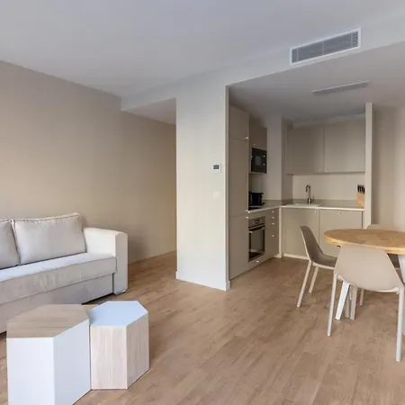 Modern Open-air Near Montmartre Apartman *