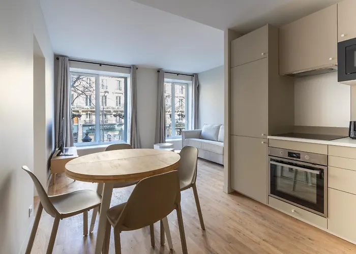 Modern Open-air Near Montmartre Appartement Paris